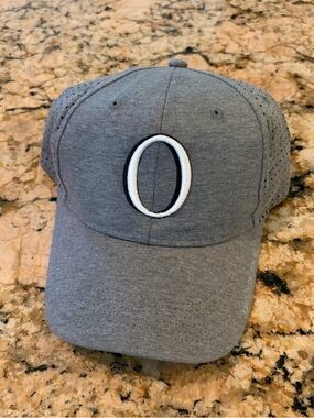 Cirque du Soleil O show Cap Hat Las Vegas